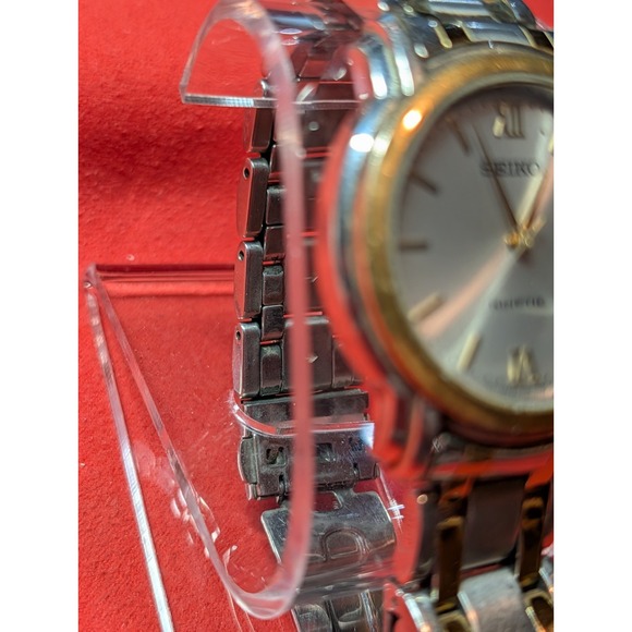 Vintage Seiko kinetic watch for men Needs Capacitor - Picture 3 of 10